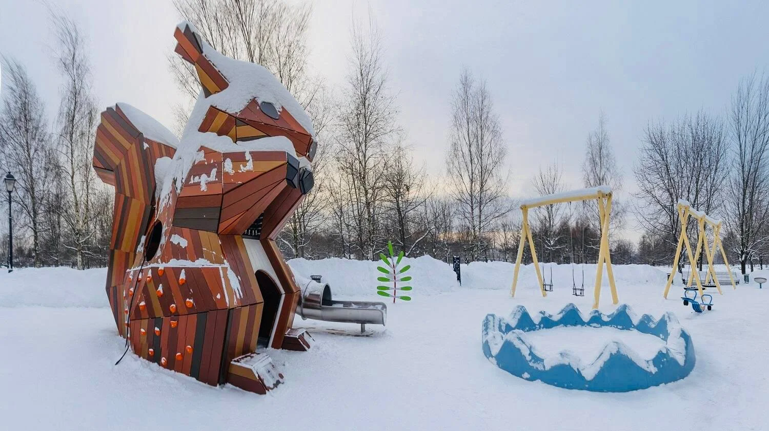 Фото Детская площадка Белка в парке Царицыно - Детские площадки в Москве | Досугатор